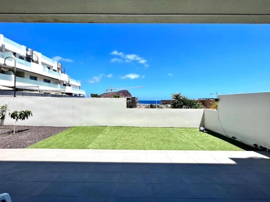 2 Bedrooms And Terrace Daire